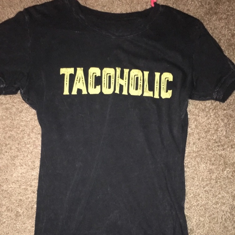 Graphic tee
